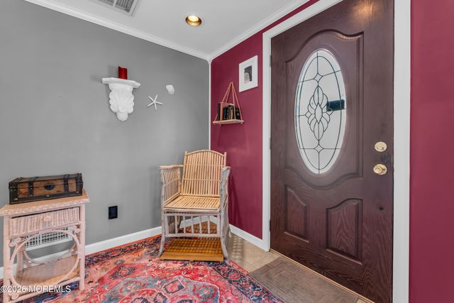 215 Pine Drive, Bayville, NJ 08721