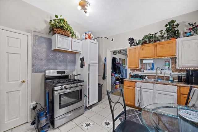 1805 S 17th STREET #1807, Milwaukee, WI 53204