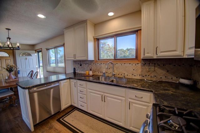 N5479 County Road ZM, Onalaska, WI 54650