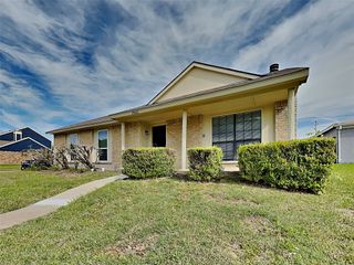 7621 Pebble Beach Drive, Rowlett, TX 75088