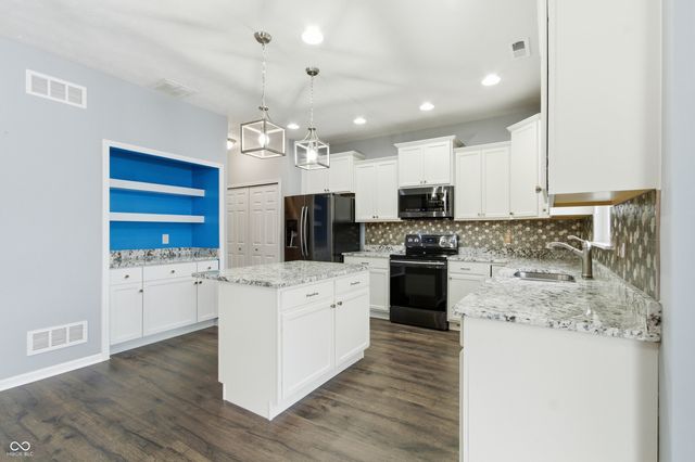 12335 Medford Place, Noblesville, IN 46060