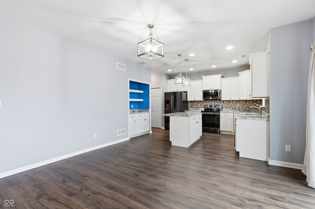 12335 Medford Place, Noblesville, IN 46060