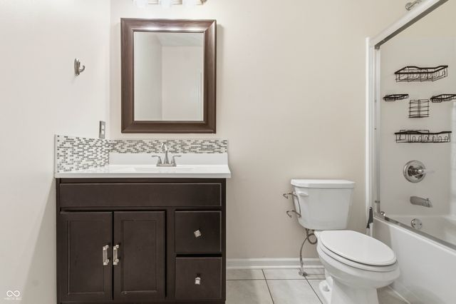 12335 Medford Place, Noblesville, IN 46060