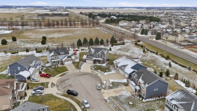 12335 Medford Place, Noblesville, IN 46060