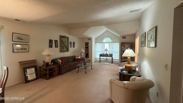 1905 Kwansan Court, Toms River, NJ 08755