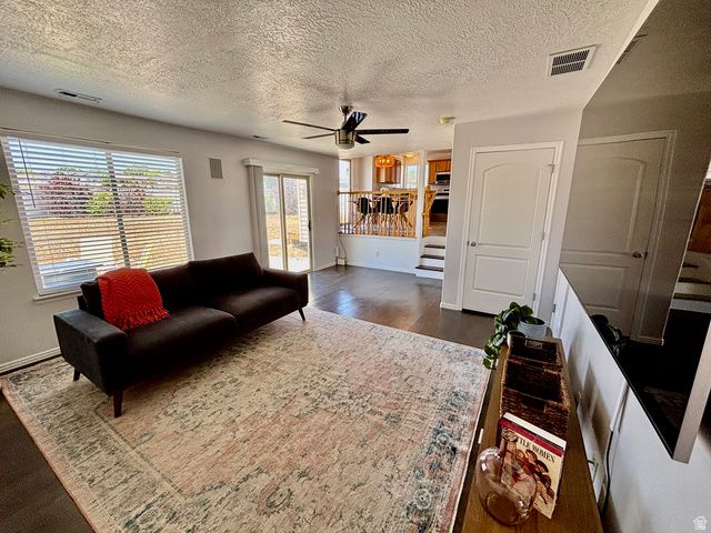 6712 S EARLY DAWN DR, West Jordan, UT 84081
