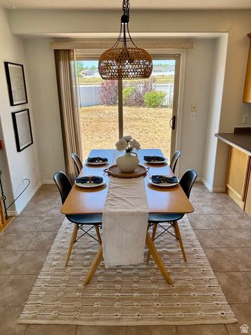 6712 S EARLY DAWN DR, West Jordan, UT 84081