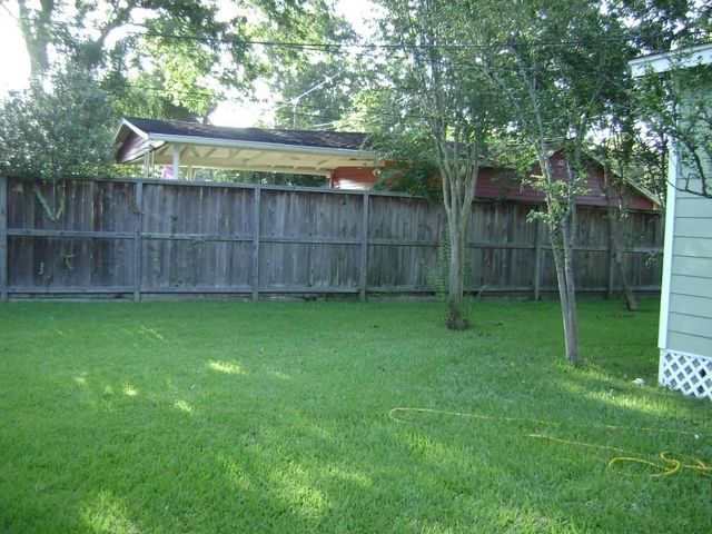914 E 25th Street Left, Houston, TX 77009