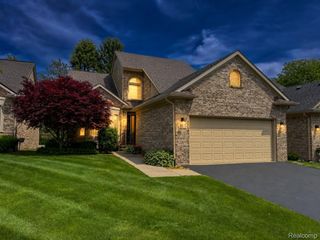 45325 Stonehedge Drive, Plymouth Charter Township, MI 48170