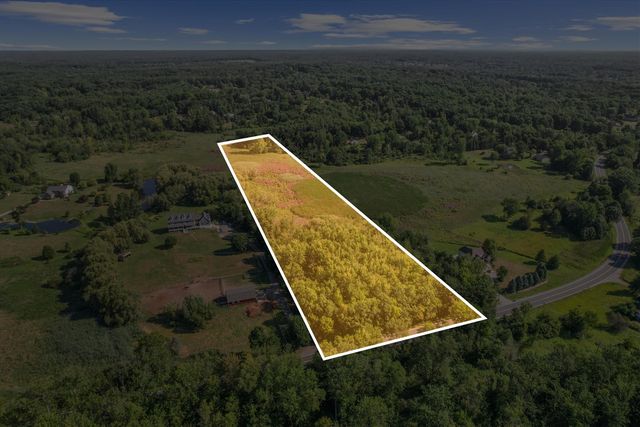 6182 N Territorial Road, Dexter, MI 48130