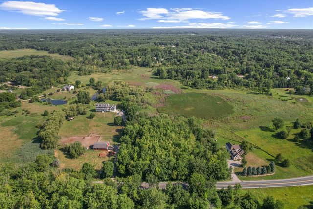 6182 N Territorial Road, Dexter, MI 48130
