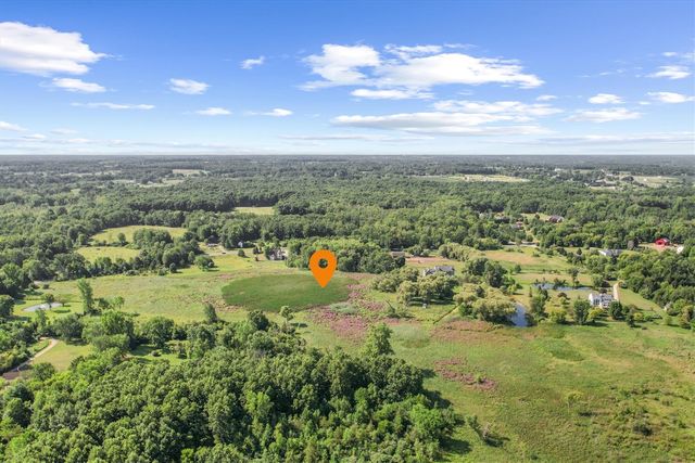 6182 N Territorial Road, Dexter, MI 48130