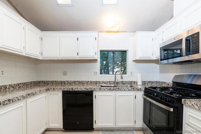 13490 Highway 8 Business SPC 24, Lakeside, CA 92040