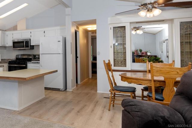 13490 Highway 8 Business SPC 24, Lakeside, CA 92040