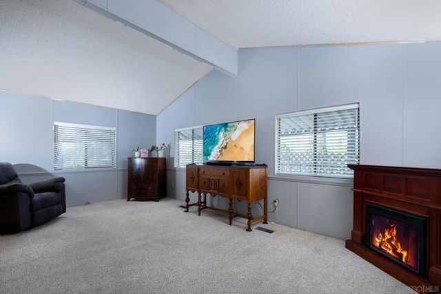 13490 Highway 8 Business SPC 24, Lakeside, CA 92040