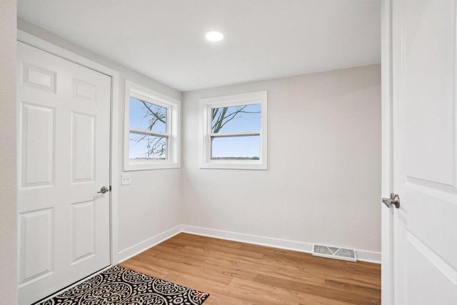 N5288 County Road D, Helenville, WI 53137