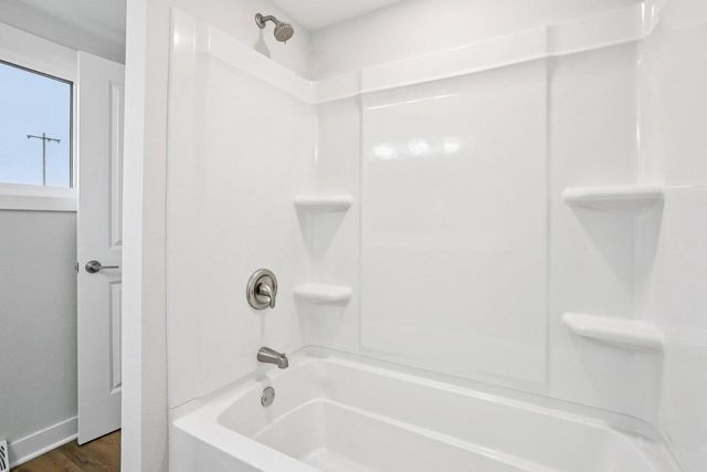 N5288 County Road D, Helenville, WI 53137