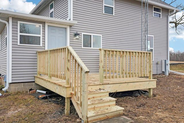 N5288 County Road D, Helenville, WI 53137