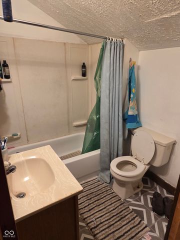 389 N Elliott Avenue, Martinsville, IN 46151
