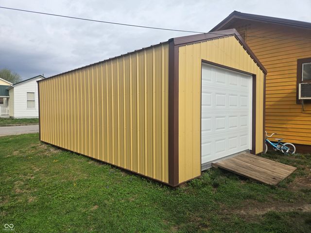389 N Elliott Avenue, Martinsville, IN 46151