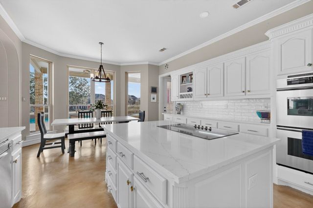 2108 Kyle Circle, Heath, TX 75032