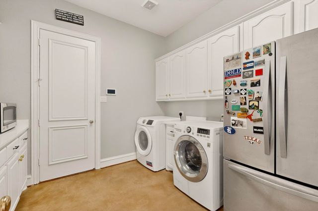 2108 Kyle Circle, Heath, TX 75032