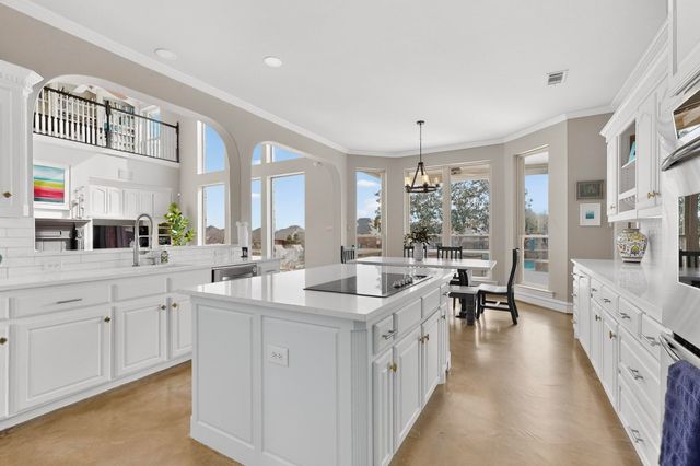 2108 Kyle Circle, Heath, TX 75032