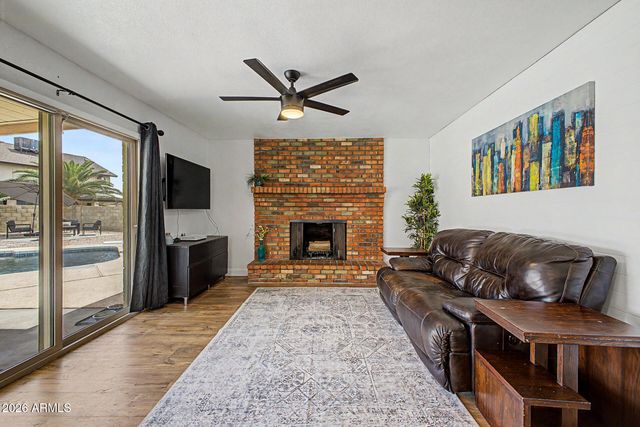 12025 N 61ST Drive, Glendale, AZ 85304