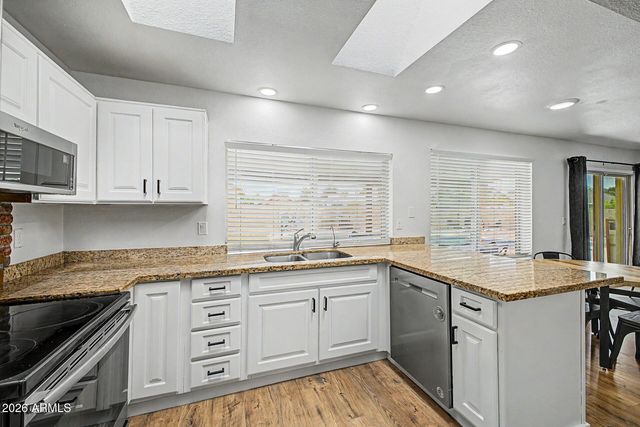 12025 N 61ST Drive, Glendale, AZ 85304