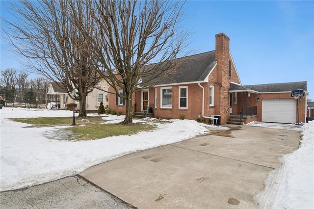 2527 Raymond Avenue, Derry Twp, PA 15650