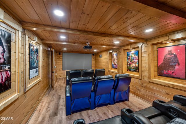 556 Thissa Way, Gatlinburg, TN 37738