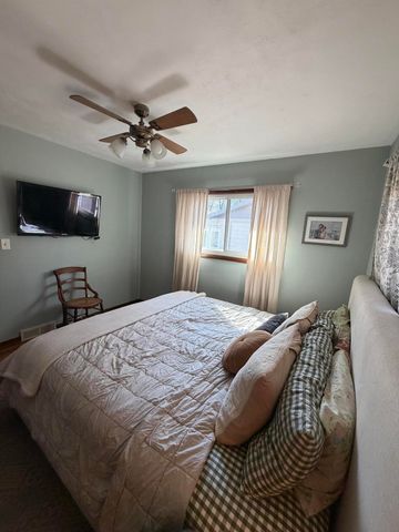 322 Roosevelt Avenue, Park Twp, MI 49424