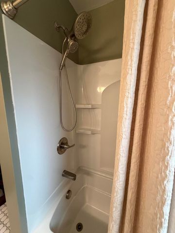 322 Roosevelt Avenue, Park Twp, MI 49424