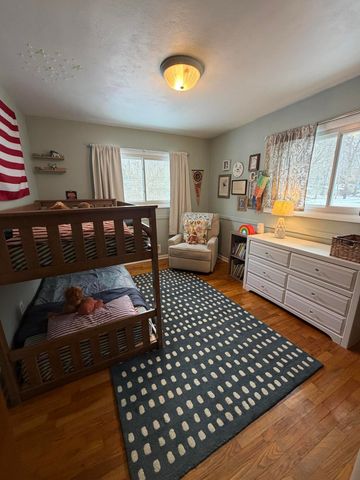 322 Roosevelt Avenue, Park Twp, MI 49424