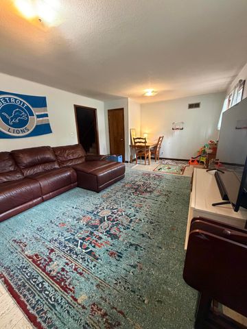 322 Roosevelt Avenue, Park Twp, MI 49424