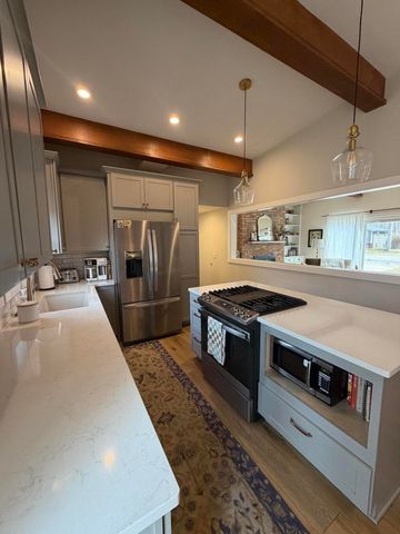 322 Roosevelt Avenue, Park Twp, MI 49424