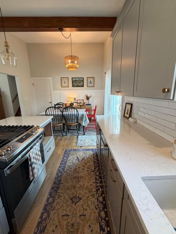 322 Roosevelt Avenue, Park Twp, MI 49424