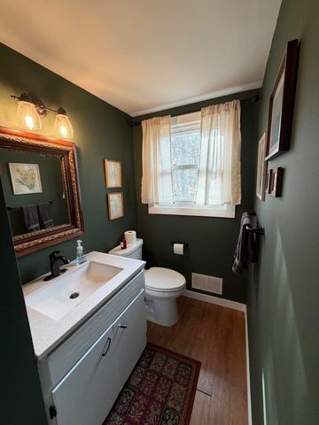 322 Roosevelt Avenue, Park Twp, MI 49424