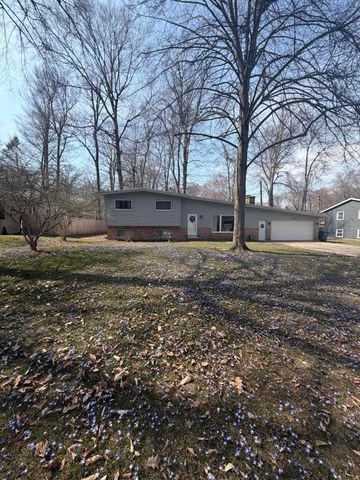 322 Roosevelt Avenue, Park Twp, MI 49424