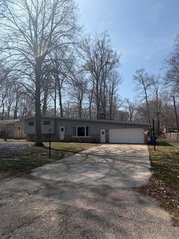 322 Roosevelt Avenue, Park Twp, MI 49424