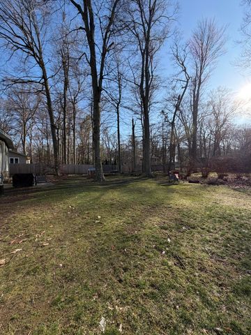 322 Roosevelt Avenue, Park Twp, MI 49424