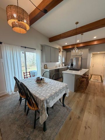 322 Roosevelt Avenue, Park Twp, MI 49424