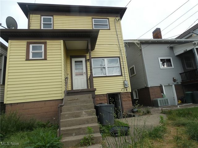 1020 Virginia Street, Martins Ferry, OH 43935