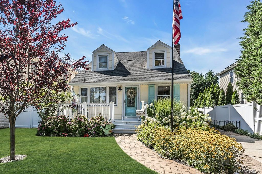 1910 Frederick Avenue, Merrick, NY 11566