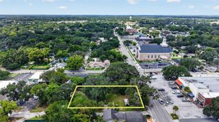 703 W MAGNOLIA STREET, Leesburg, FL 34748