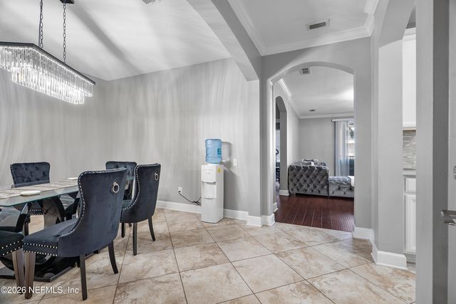 4480 DEERWOOD LAKE Parkway 336, Jacksonville, FL 32216