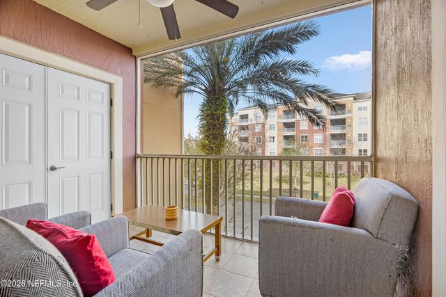 4480 DEERWOOD LAKE Parkway 336, Jacksonville, FL 32216