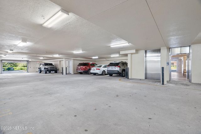 4480 DEERWOOD LAKE Parkway 336, Jacksonville, FL 32216