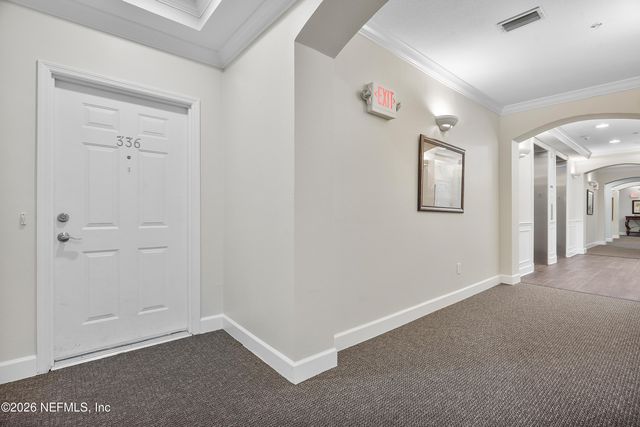 4480 DEERWOOD LAKE Parkway 336, Jacksonville, FL 32216