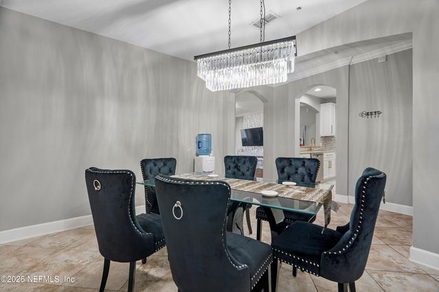 4480 DEERWOOD LAKE Parkway 336, Jacksonville, FL 32216